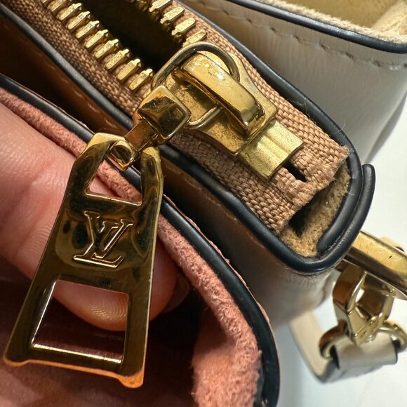 Louis Vuitton Millefeuille Tote - Beige tones - Picture 11 of 16